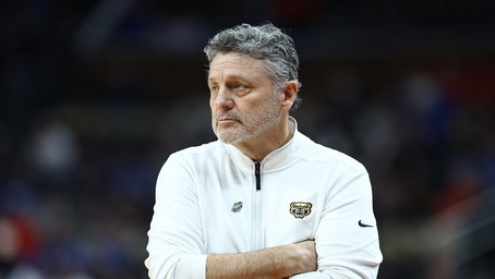 College basketball coach says top player looking at $250K-$300K in NIL money from larger schools to transfer