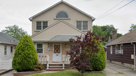 Tables turned on squatter who called police on homeowner for changing locks