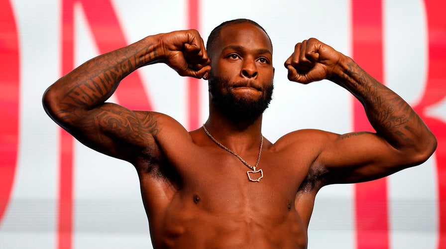 Former Steelers star-turned-boxer Le'Veon Bell predicts Jake Paul will knock out Mike Tyson in upcoming bout | Fox News