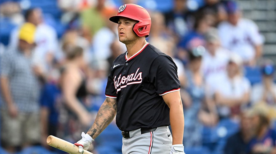 Nationals' Nick Senzel breaks thumb in warmups ahead of opening day: 'It's awful' | Fox News