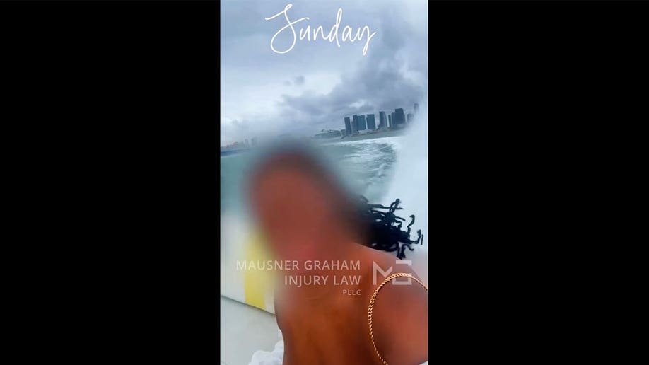 Tourist enjoys Florida boat ride