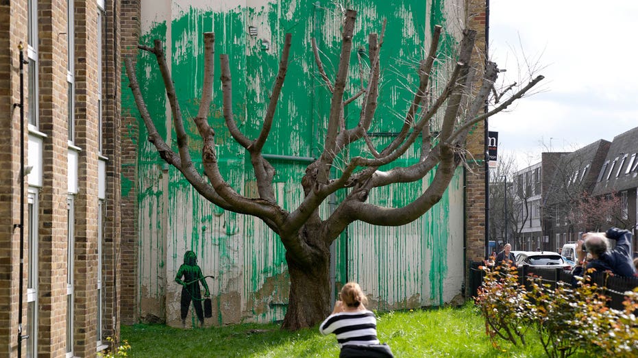 New Banksy mural with a ‘green’ theme appears in London