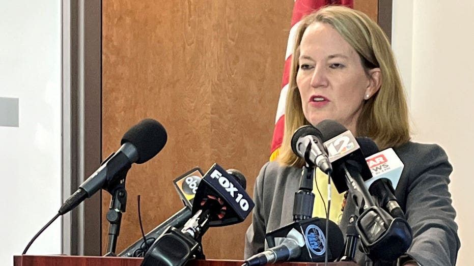 Ex-AZ education department workers used 'ghost students' to launder voucher money