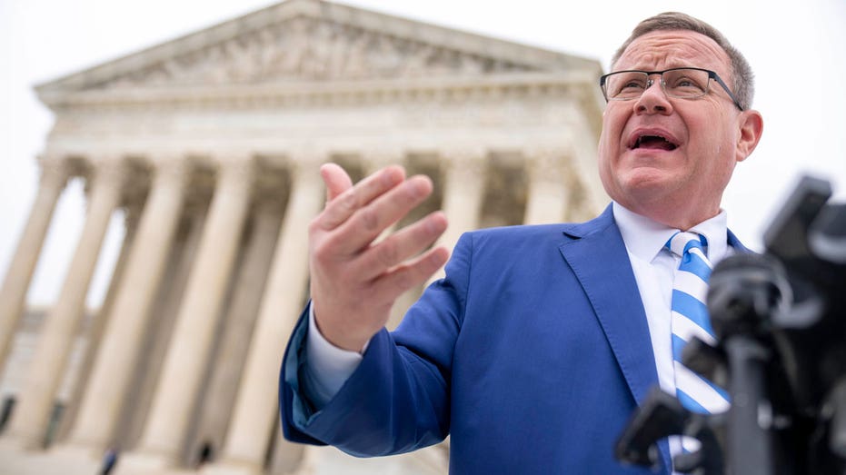 North Carolina US House seats expected to flip Republican under new district map, election data shows