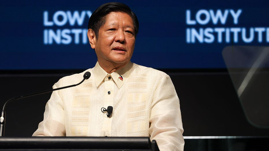 Read more about the article Philippines president affirms defense against China in the South China Sea territory