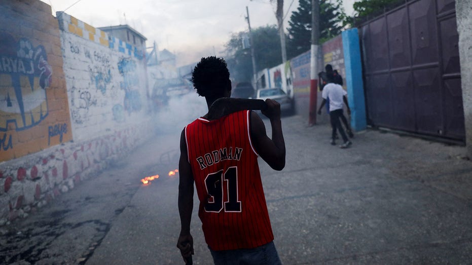 Suspected Haiti gang members killed, set on fire in apparent act of vigilante justice: report