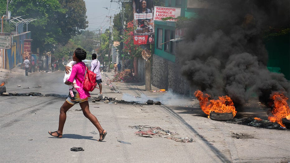 US evacuates first American citizens from Port-au-Prince as Haiti crisis deepens