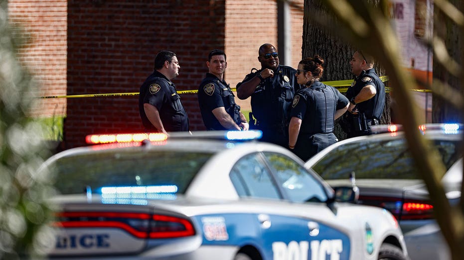 US school shootings prompt states to fund digital maps for first responders