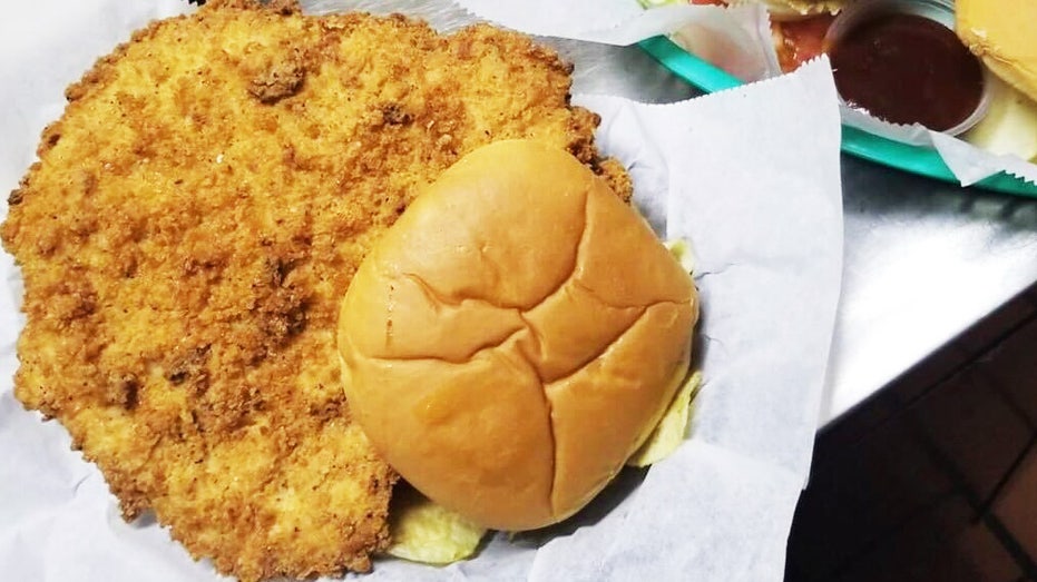 Hoops hero who inspired ‘Hoosiers’ now serves legendarily large Indiana-style fried pork sandwiches