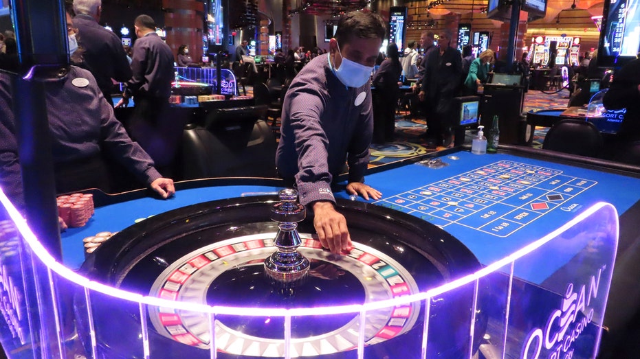 Online gambling revenue skyrockets in Atlantic City, while in-person slump continues