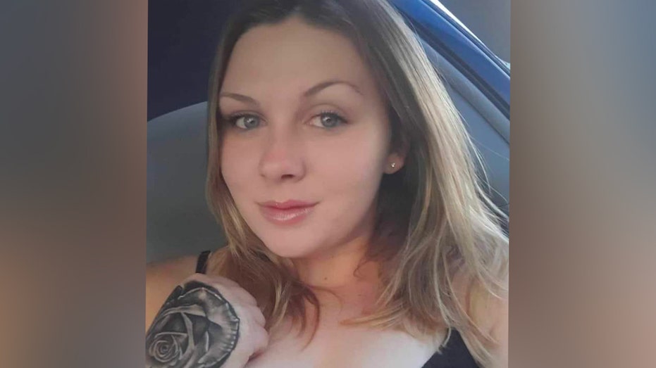 Missing woman Amanda Nenigar found dead near California-Arizona border: officials