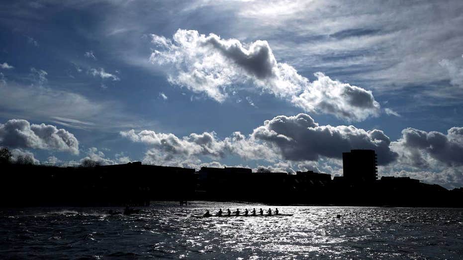 Oxford, Cambridge rowing teams warned about polluted waters ahead of Boat Race: It's a 'national disgrace'