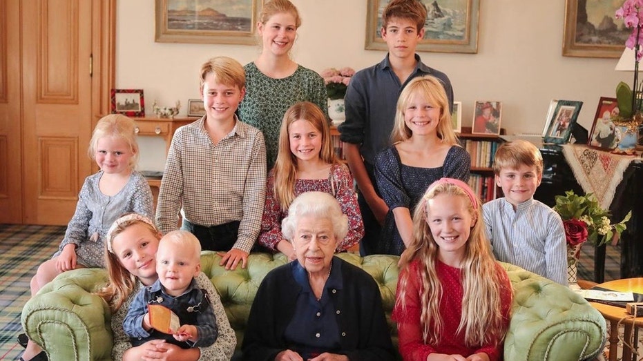 Kate Middleton’s photograph of Queen Elizabeth and grandchildren was manipulated, photo agency claims