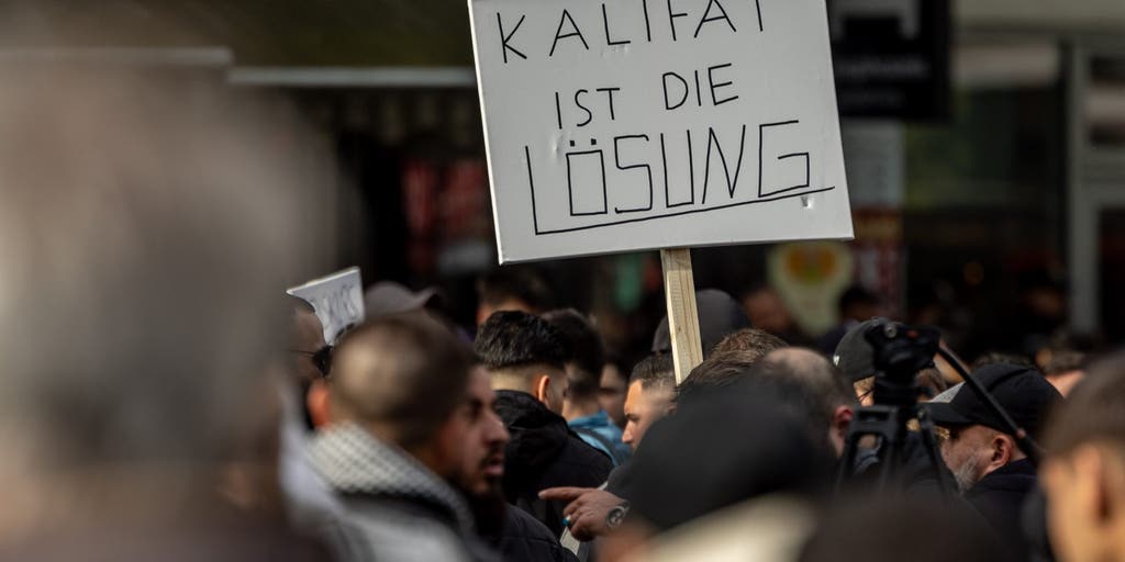 Protesters in Germany call for Islamic fundamentalism: 'Caliphate is the solution' - Vimarsana News