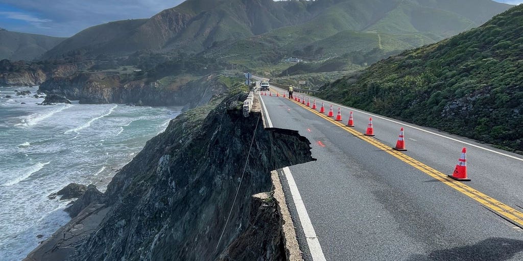 Part of California's Highway 1 crumbles into ocean, authorities escort cars around - Vimarsana News