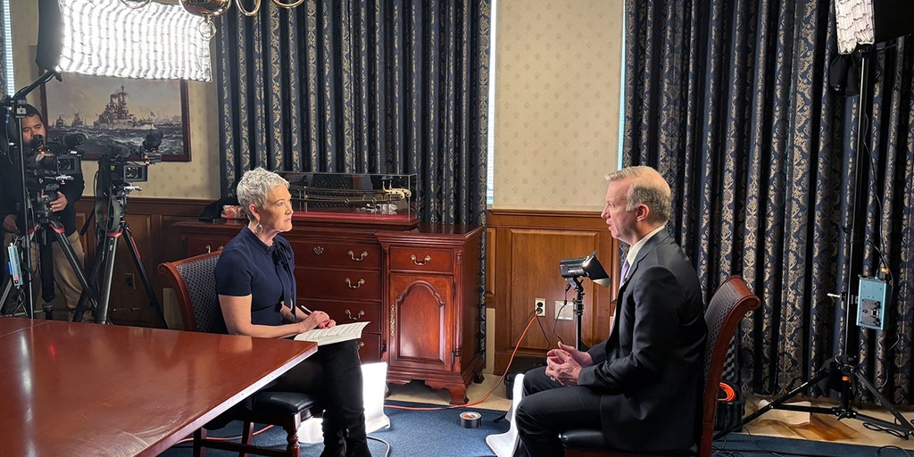 Jennifer Griffin interview Navy Under Secretary Erik Raven AUKUS agreement - Vimarsana News