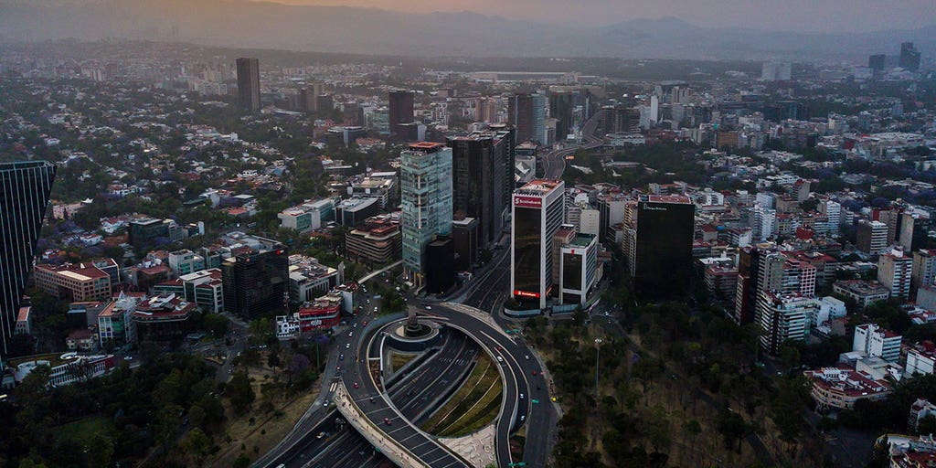 18 confirmed dead after bus crash near Mexico City, authorities say - Vimarsana News