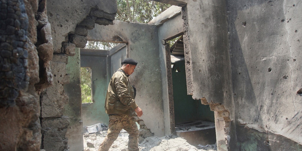 Ethnic Karen guerrilla fighters in Burma leave town that army lost weeks ago - Vimarsana News