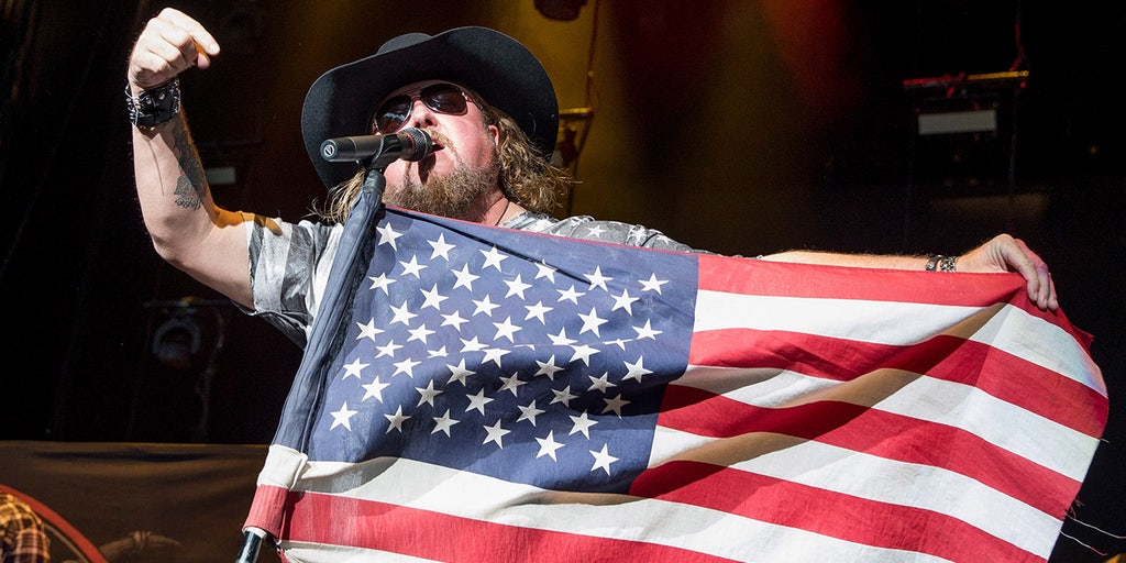 Country star Colt Ford says he 'died two times' after suffering a heart attack - Vimarsana News