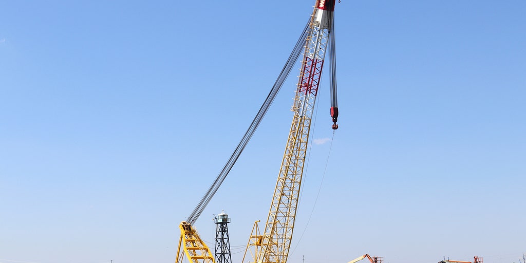 Maryland crane used to clean up bridge collapse also was used for a 1970s CIA mission - Vimarsana News