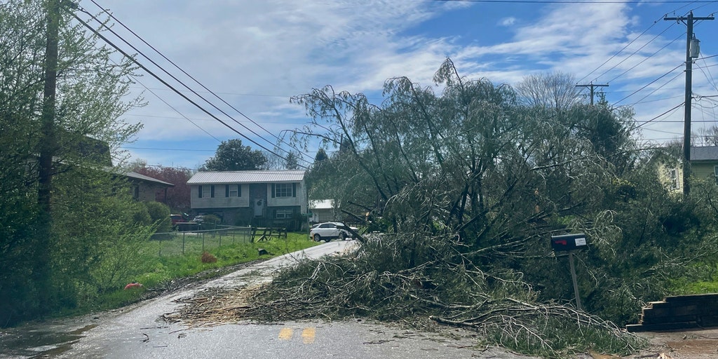 Mass power outages, possible tornadoes reported as storms tear across country - Vimarsana News