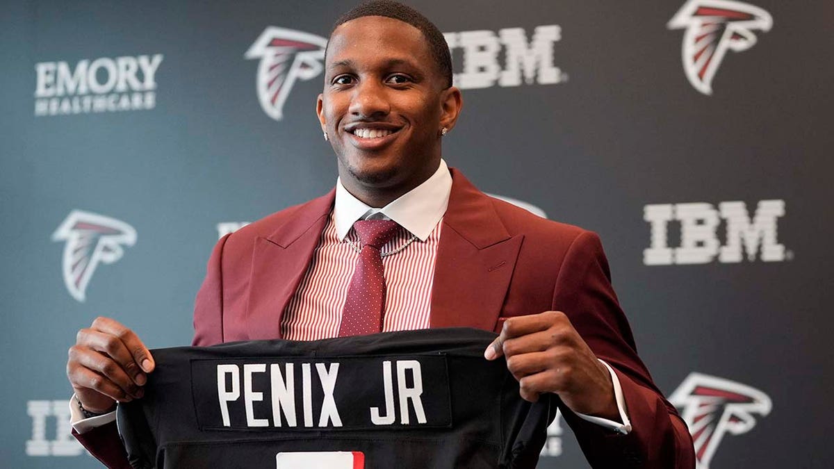 Falcons' Decision To Choose Michael Penix Jr 'selfish,' Former NFL ...