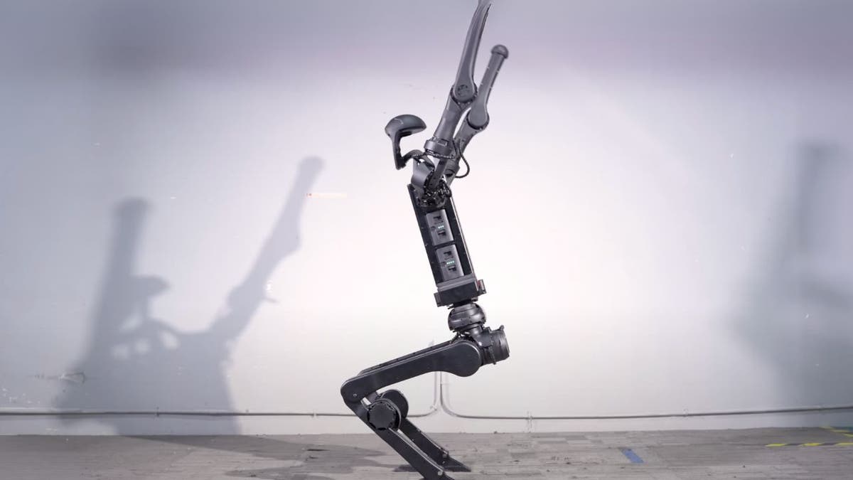 This robot invention can do backflips better than a gymnast