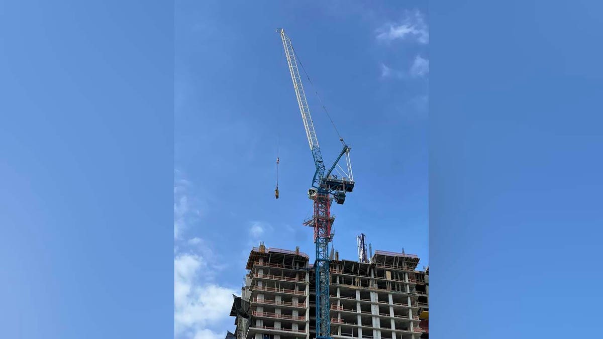 One Person Was Killed And Two People Were Hospitalized After The Crane ...