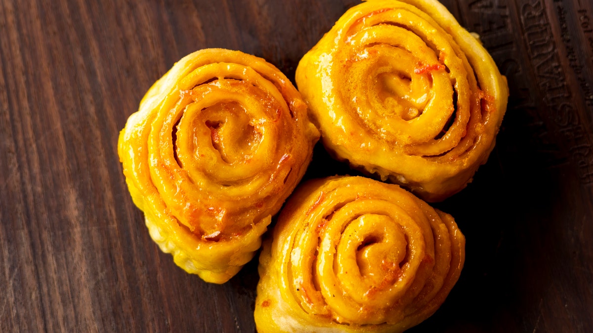 Orange rolls