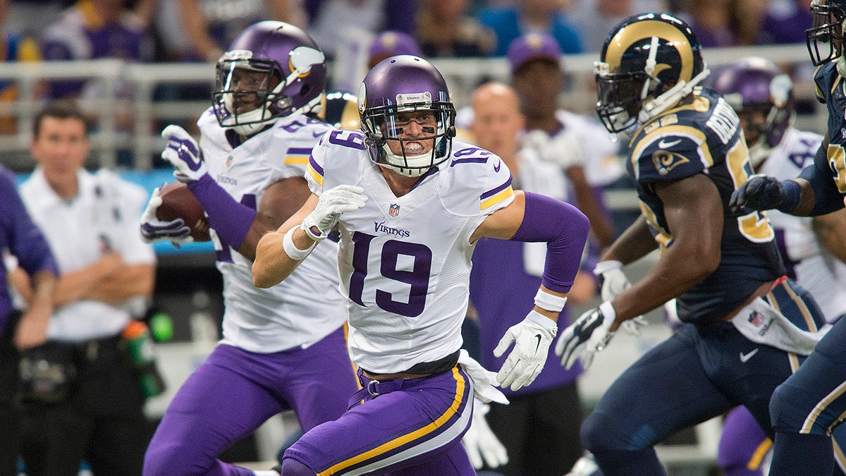 Adam Thielen vs Rams