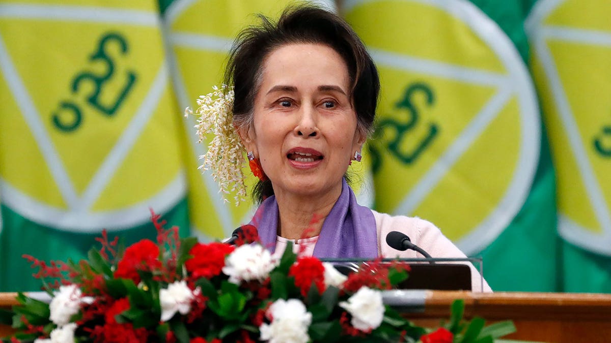 Aung San Suu Kyi speaks