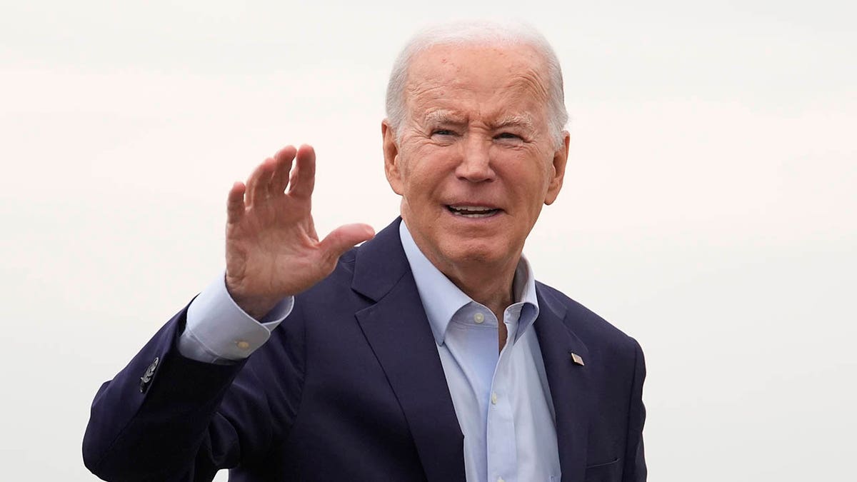 Joe Biden hosting Muslim American leaders