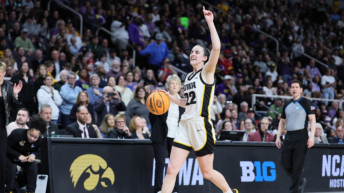 Caitlin Clark celebrates