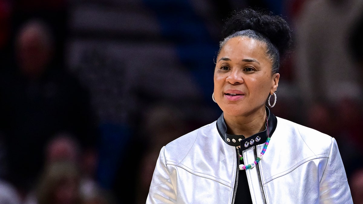 Dawn Staley on the sidelines