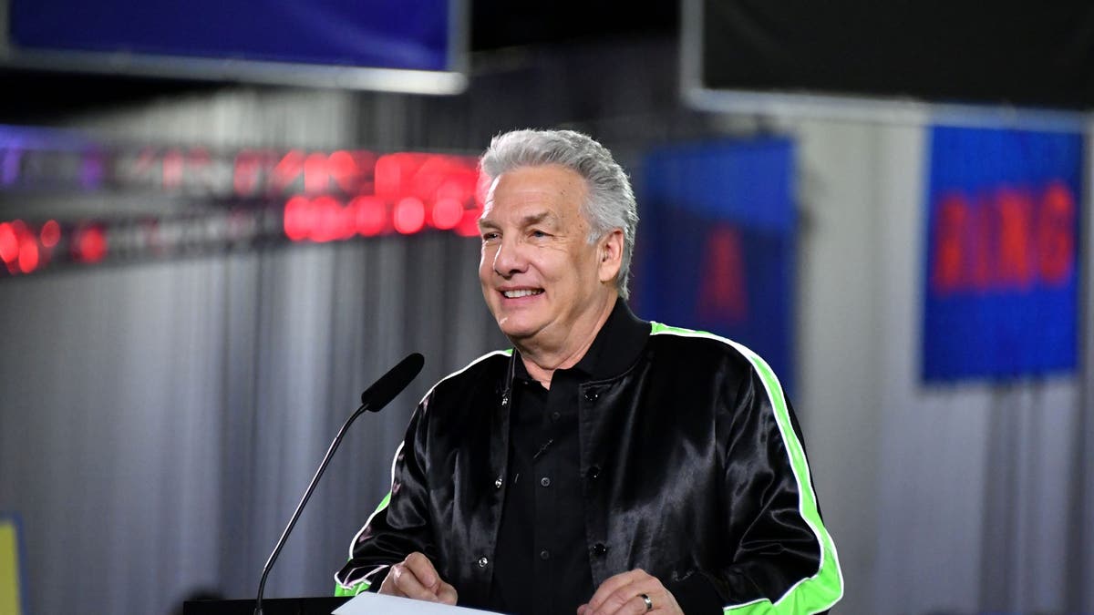 Marc Summers onstage