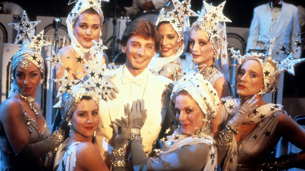 barry manilow in movie copacabana