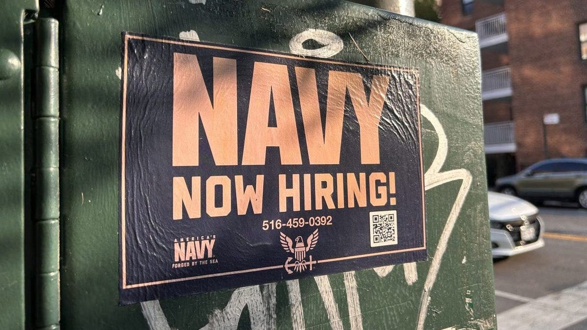 NAVY RECRUITING POSTER