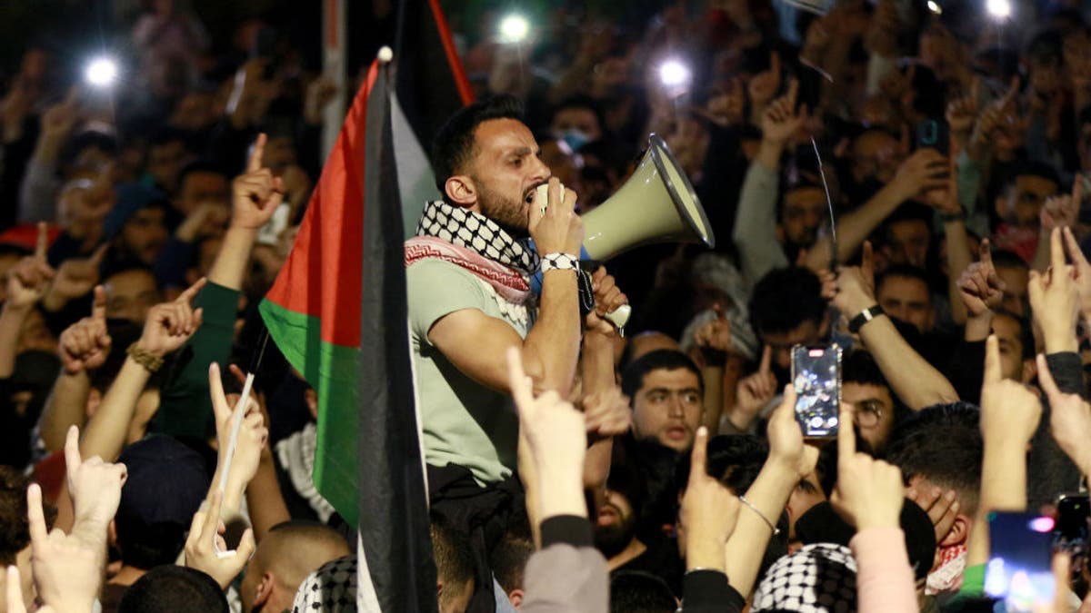 Protest near to Israeli embassy in Amman, Jordan 