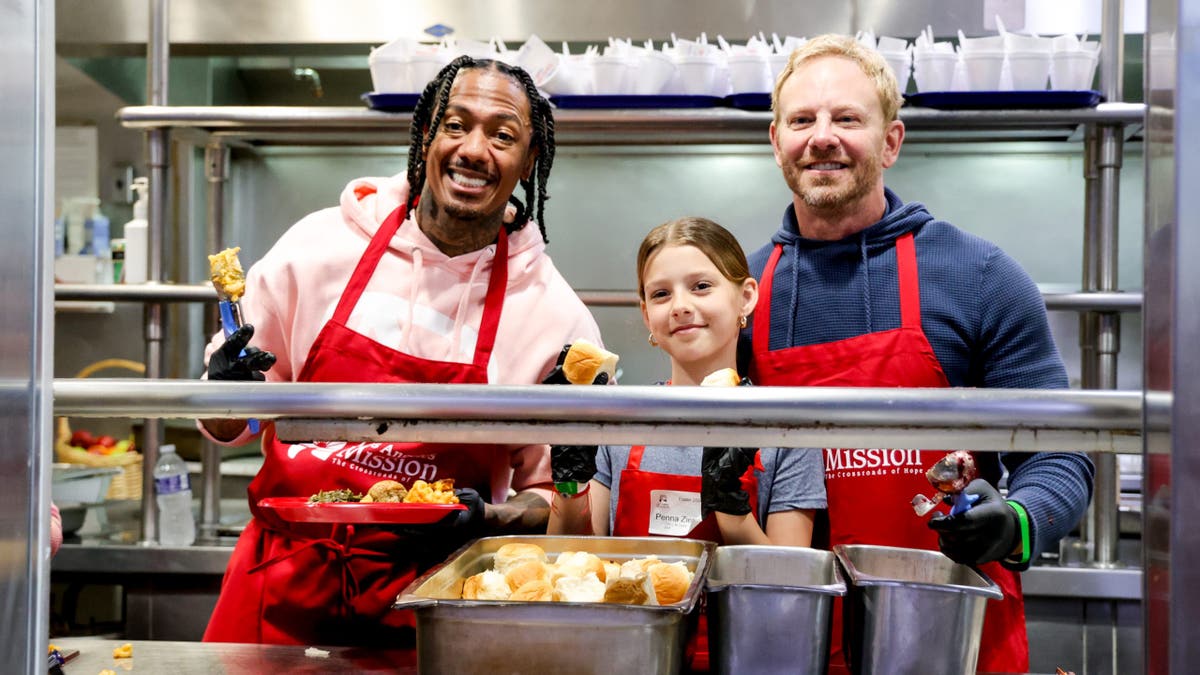 Nick Cannon, Penna Mae Ziering and Ian Ziering