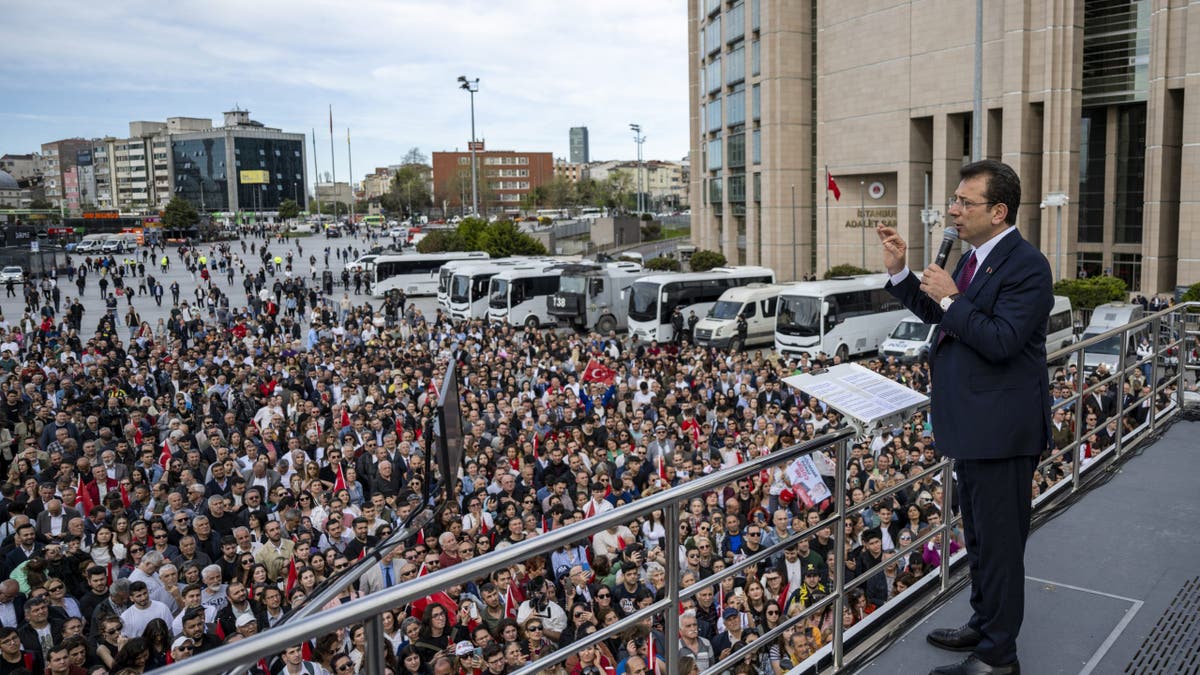 Turkish Politics Municipality