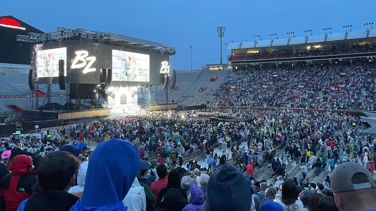 wide view of stadium with fans for morgan wallen concert