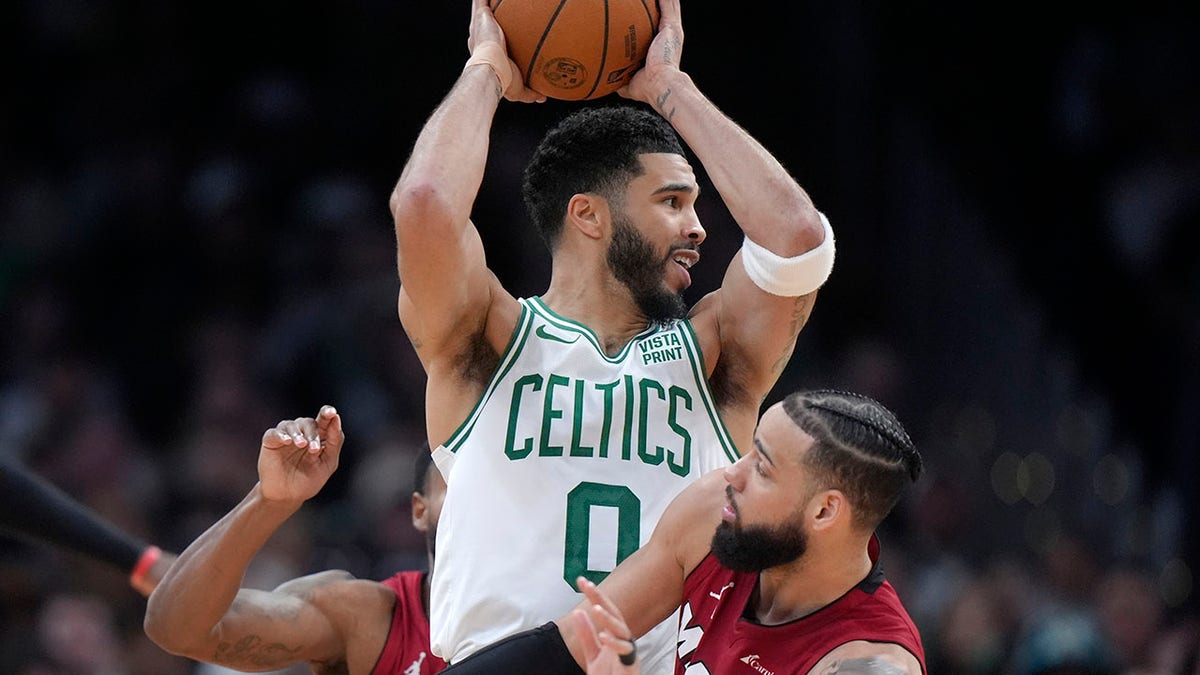 Jayson Tatum handles the ball