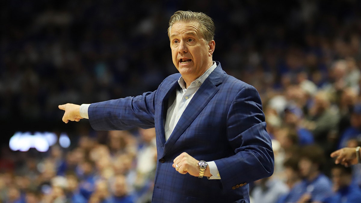 John Calipari Set To Take Arkansas Coaching Job In Major College ...