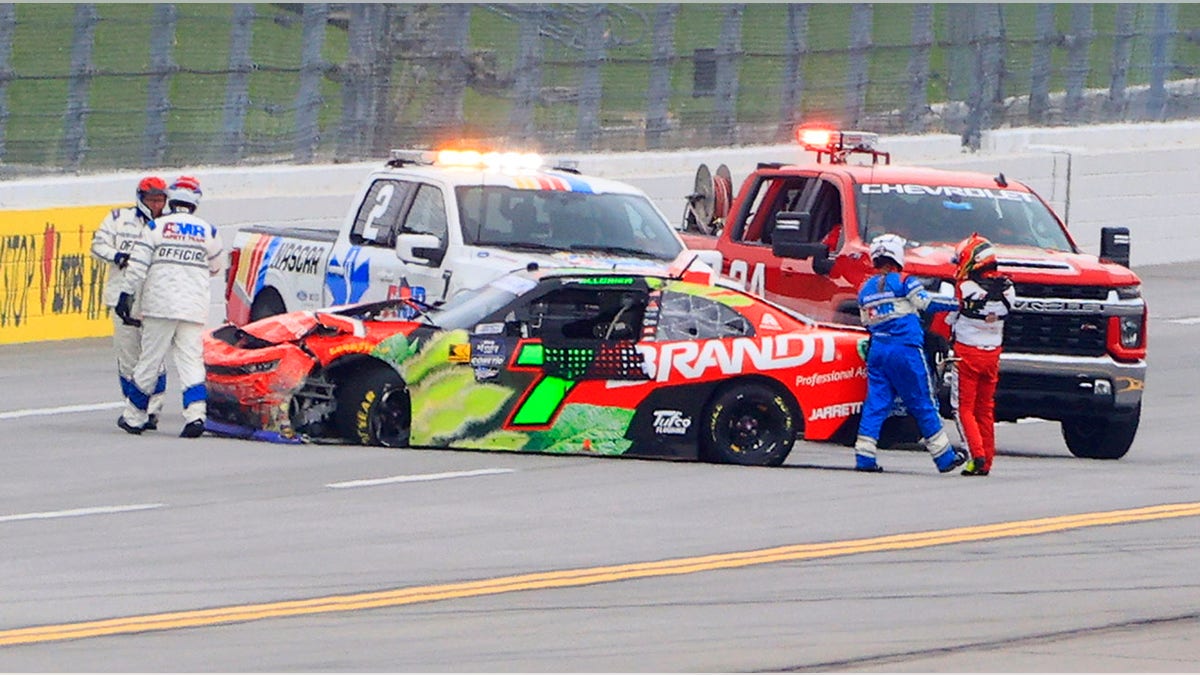 Justin Allgaier crash