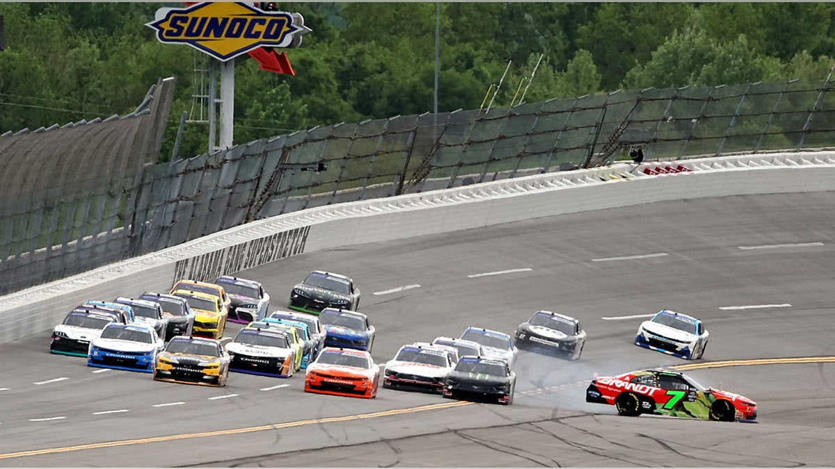 Justin Allgaier 1. etapta kaza yaptı