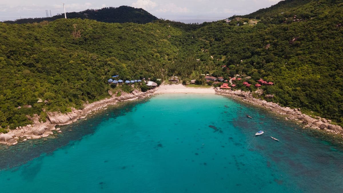 Aow Luek bay on the southern coastline of Ko Tao, Thailand. 