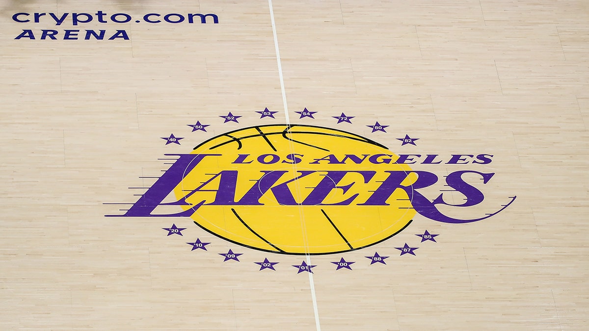 View of Lakers court