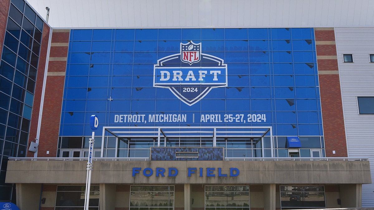 Exterior view of Ford Field