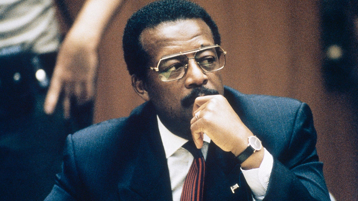 Attorney Johnnie Cochran appears in court during O.J. Simpson’s murder trial