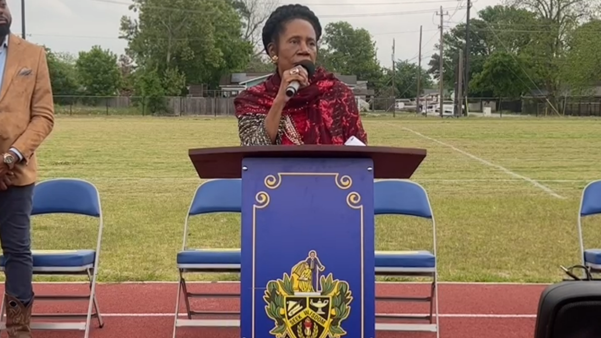 Rep. Sheila Jackson Lee giving a speech.